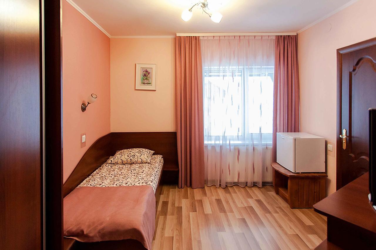 Hotel Podolyanka Sławsko Zewnętrze zdjęcie