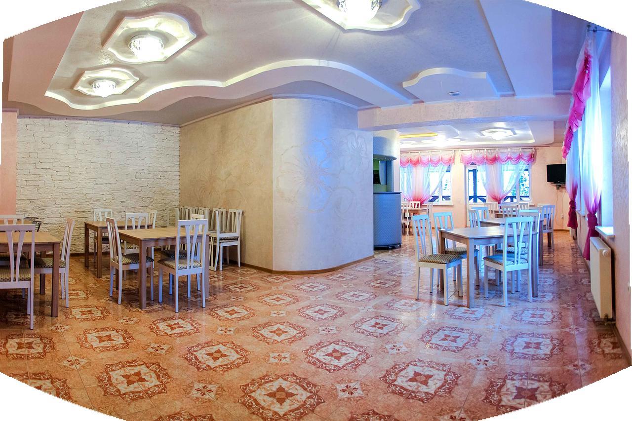 Hotel Podolyanka Sławsko Zewnętrze zdjęcie